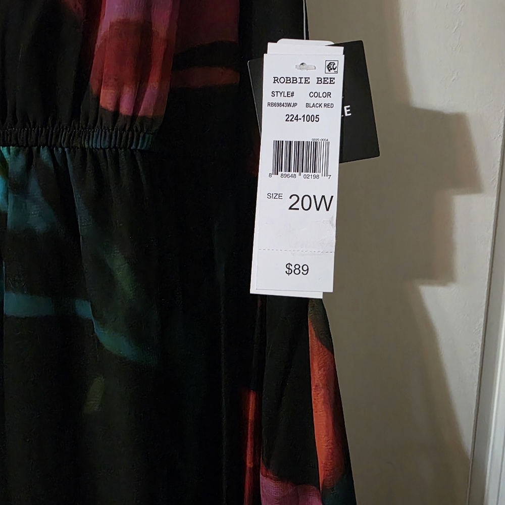 Robbie Bee Black and Red Floral Maxi Dress NWT - Picture 6 of 7